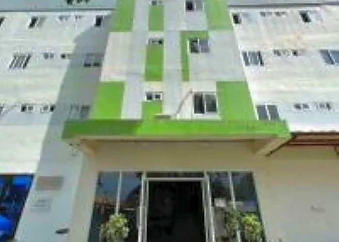Hotel Mactan 2*